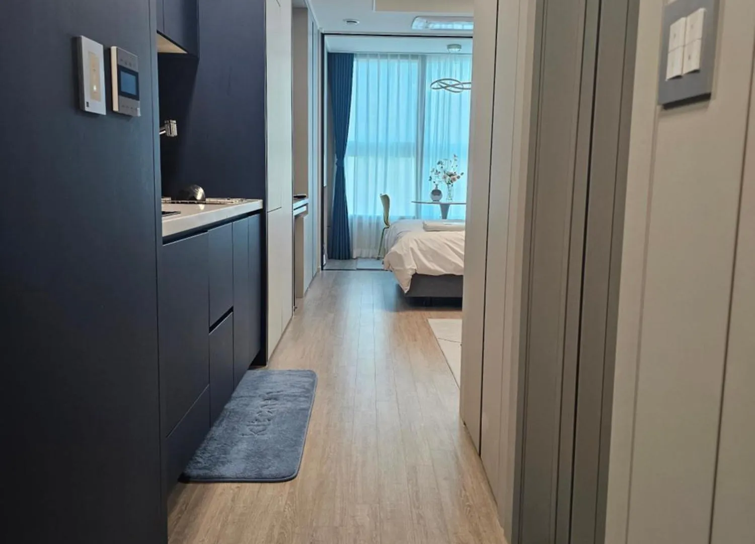Happy Harbor House Stay, Incheon Airport, Wolmido, Incheon Chinatown, New Full-Option, Sangsang Platform, Yeonan Pier, Fairy Tale Village Aparthotel