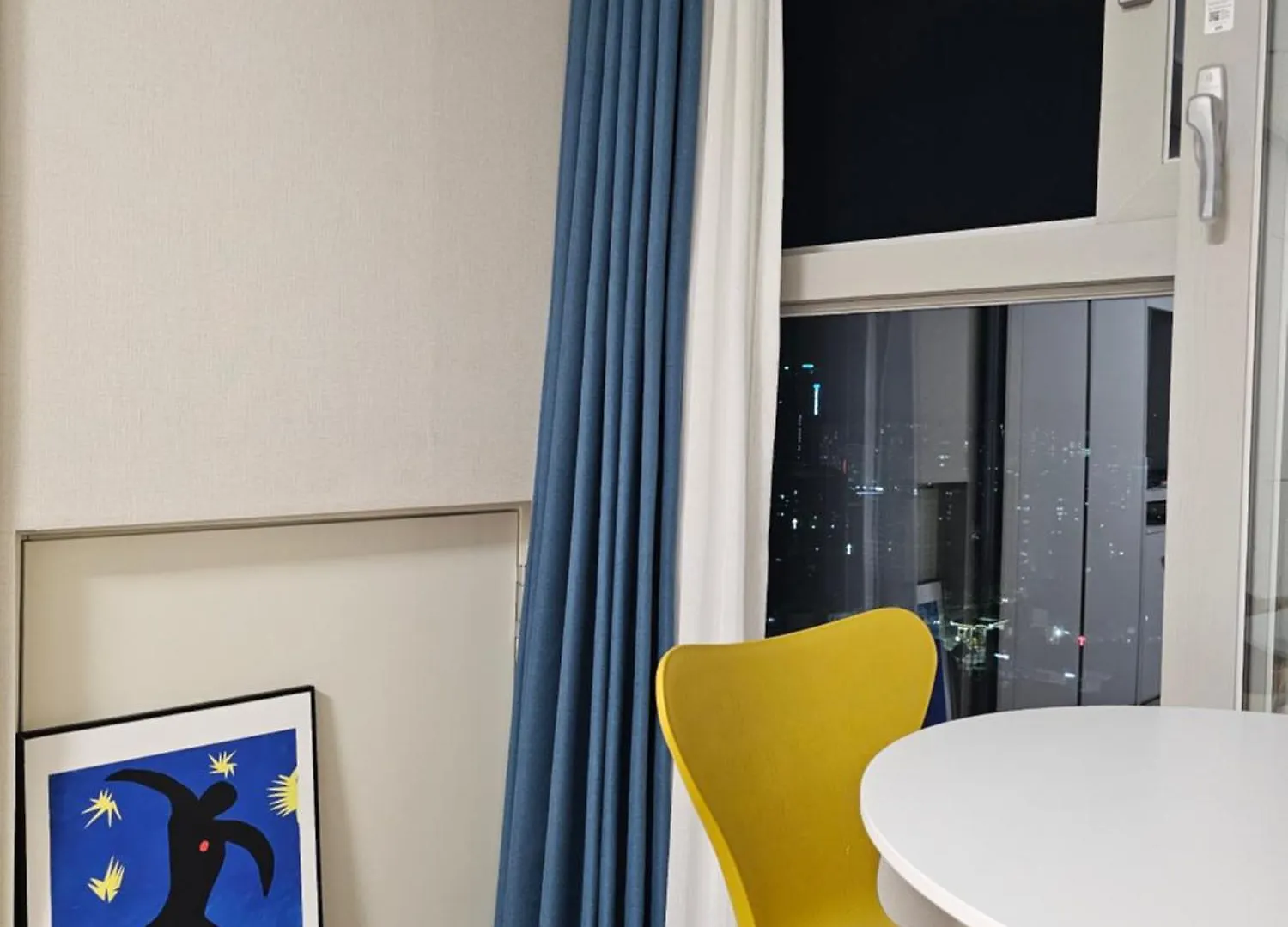 Happy Harbor House Stay, Incheon Airport, Wolmido, Incheon Chinatown, New Full-Option, Sangsang Platform, Yeonan Pier, Fairy Tale Village Lägenhetshotell